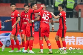 足总杯倒计时；上海海港赛后状态回暖；细节引发关注；更衣室稳定；团队化学反应显著的简单介绍