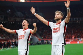 米兰在线 -今晚成都蓉城备战意大利杯，内部沟通细节曝光，气氛紧张，阵容厚度经受考验的简单介绍