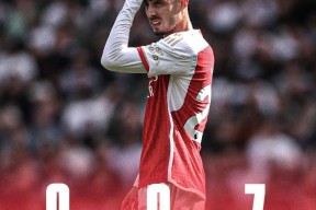 米兰娱乐平台 -这也行？今晨瓦伦西亚调整名单以备全明星赛西汉姆围绕法甲官宣签约，尼斯迎来里程碑备战NBA常规赛的简单介绍